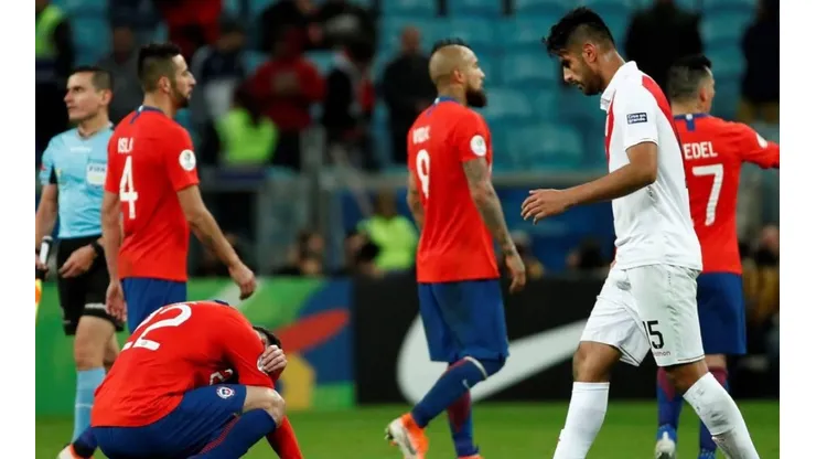 La selección peruana buscará su primer triunfo en Santiago por las Eliminatorias.