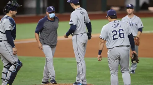 A pesar de su grave error, Kevin Cash recibe reconocimiento de MLB