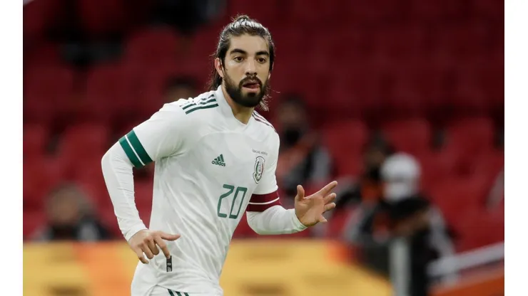 Rodolfo Pizarro podría ser baja en el Tri.