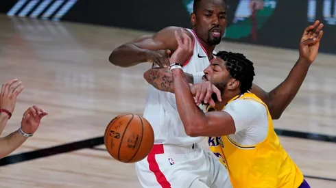 ¿Serán compañeros Ibaka y Anthony Davis en los Lakers?