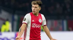 Lisandro Martínez con la camiseta de Ajax.