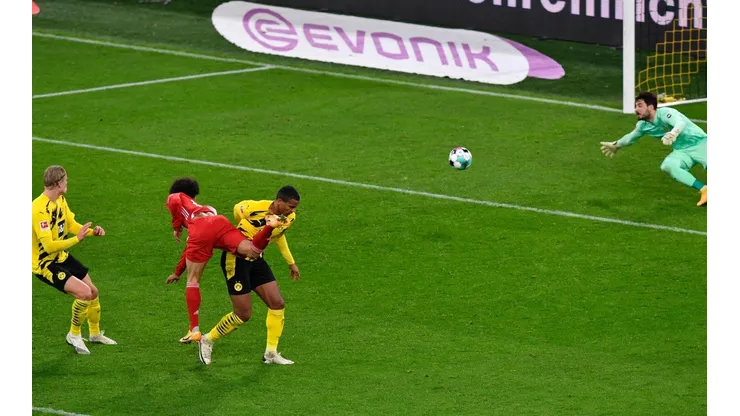 Sané metió un golazo a la contra y sentenció el partido para el Bayern
