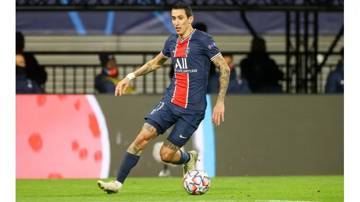 Di María quedó mano a mano con el arquero y definió como los dioses