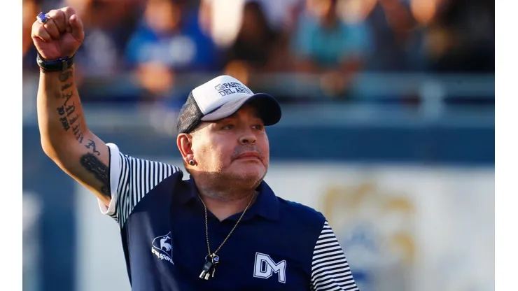 Luque, médico de Maradona: "La abstinencia es por consumos que tuvo durante toda su vida"