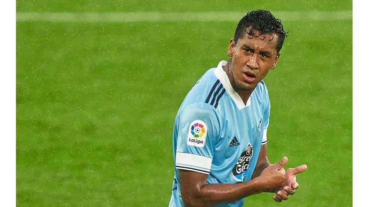 Renato Tapia es titular indiscutible en Celta de Vigo y en la selección peruana.