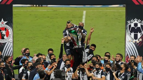 Monterrey tuvo un modesto festejo tras ser campeón.