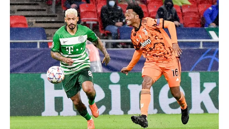 Juan Guillermo Cuadrado, presente en el duelo Ferencváros vs. Juventus por la Champions League.