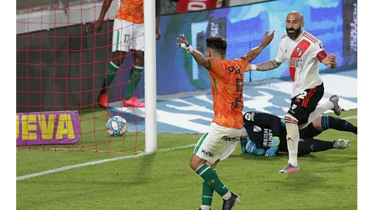 Para qué los traje, Pinola y Paulo Díaz: el insólito gol en contra de River