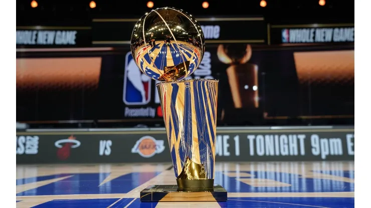 El trofeo Larry O'Brien