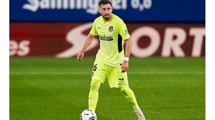 Aumenta la competencia para Héctor Herrera.