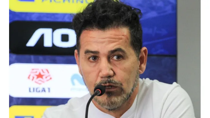 Daniel Ahmed dirigió a Sporting Cristal y salió campeón igual que Mario Salas.