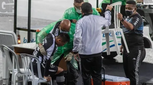 Alexander Lecaros llegó al Botafogo en diciembre del 2019.