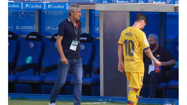 Foto de Quique Setien con Lionel Messi.