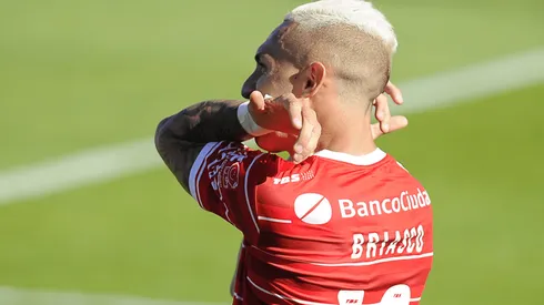 Golazo de Norberto Briasco para Huracán.