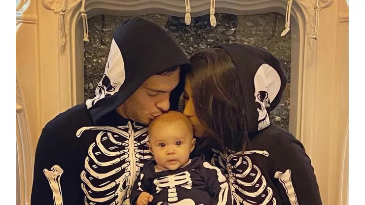 La hija de Raúl Jiménez se disfrazó de loba para Halloween