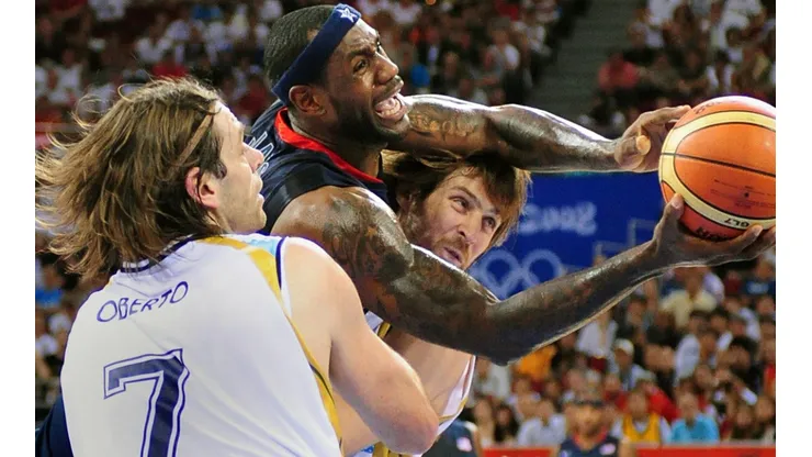 Fabricio Oberto y LeBron James