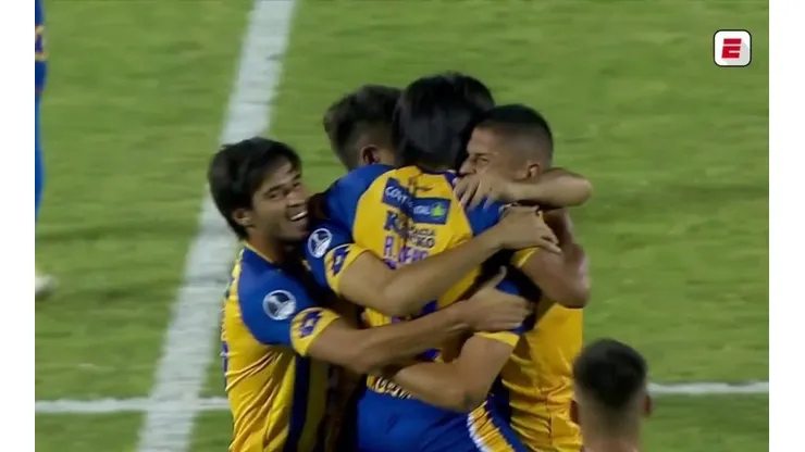 Volvió la Sudamericana y Sportivo Luqueño ya metió el mejor gol del torneo