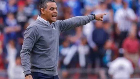 Héctor Altamirano podría dirigir a Querétaro.