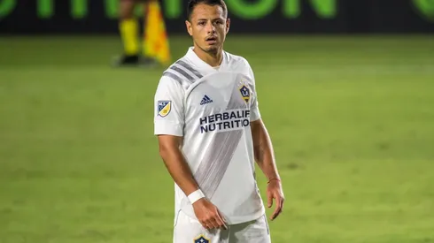 Coach de Chicharito le respondió a sus haters.