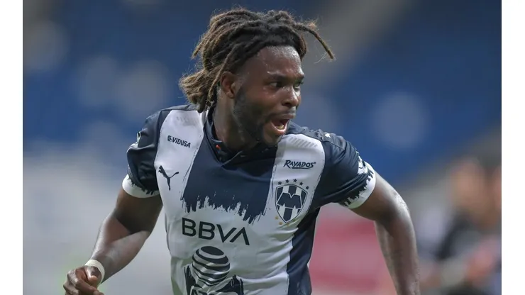 Avilés Hurtado podría irse de Rayados