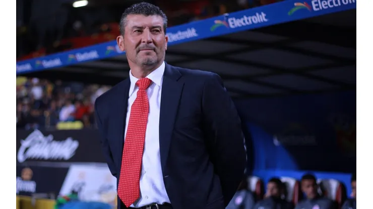 Chepo de la Torre les pidió la tarea a los jugadores