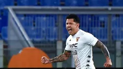 Lapadula juega en el Benevento de Italia.