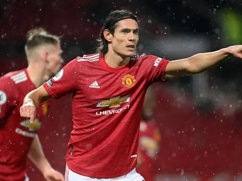 Así fue el debut de Cavani en Manchester United