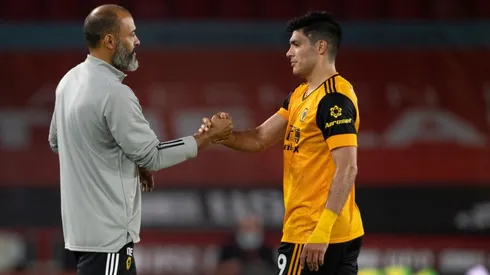 Tremendo elogio del DT del Wolves a la forma de Raúl Jiménez