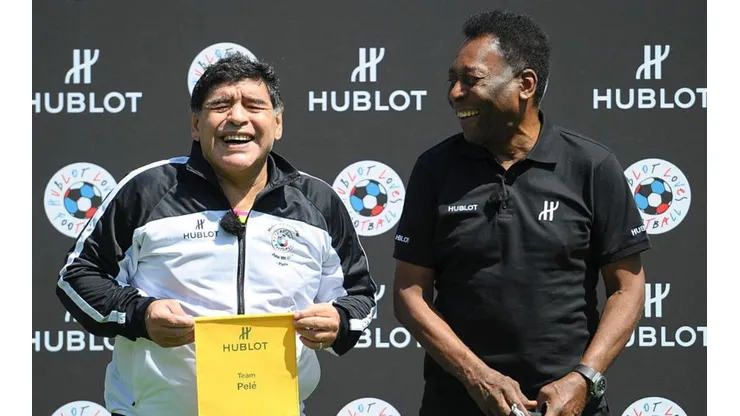 Diego Maradona y Pelé, juntos.