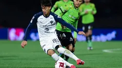 Afición de Rayados se mostró enojada con Daniel Parra.