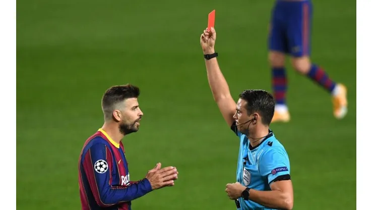 Piqué quiso cambiar camisetas antes y lo echaron: descontó Ferencváros