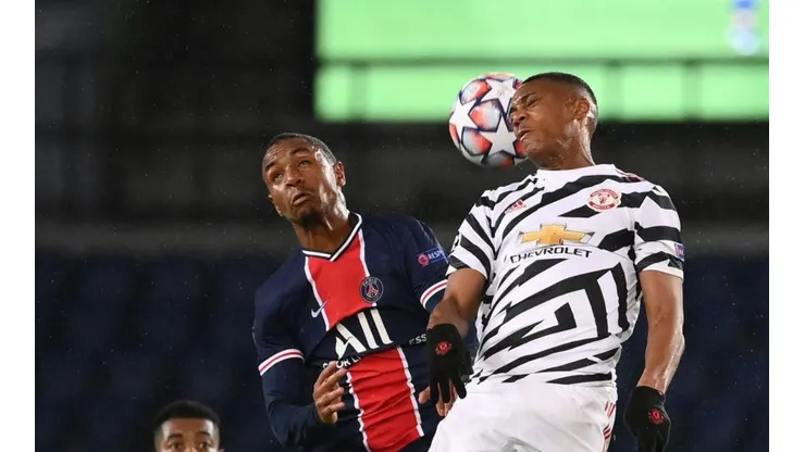 PSG juega con 12: Martial lo empató de un cabezazo en contra
