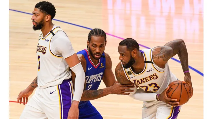 Anthony Davis, Kawhi Leonard y LeBron James