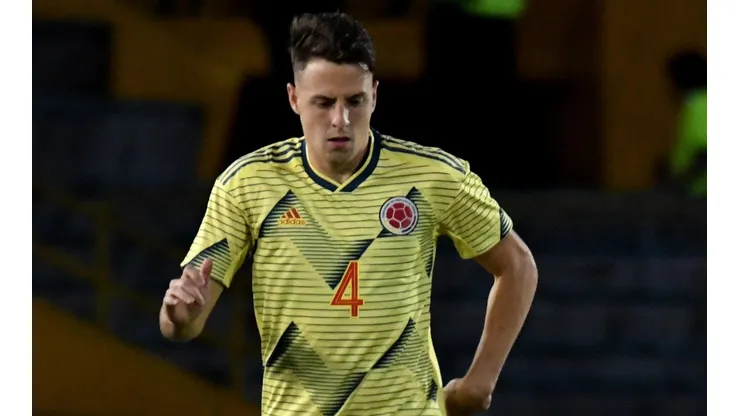 Por sus propios medios: ya volvió Santiago Arias a su casa, luego de operarse