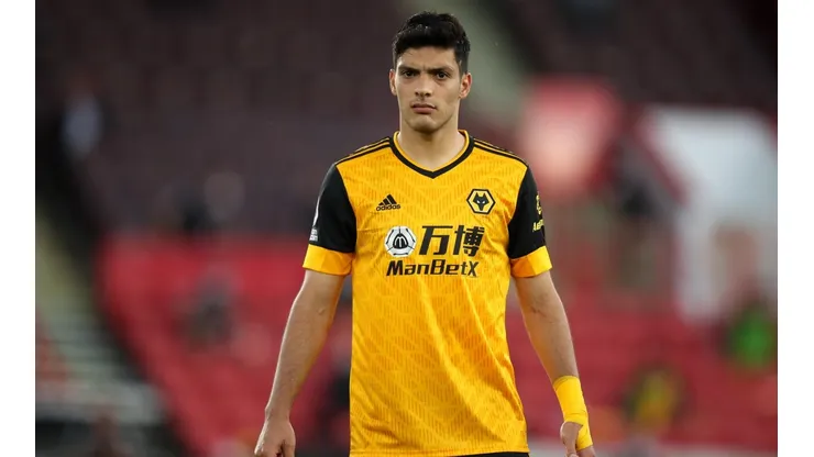 Raúl Jiménez volvió a anotar contra Leeds United