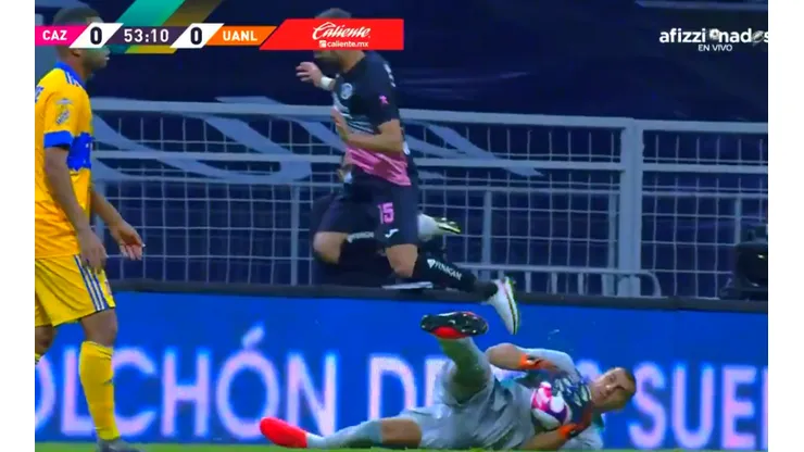 Polémica falta de Nahuel Guzmán frente a Cruz Azul.