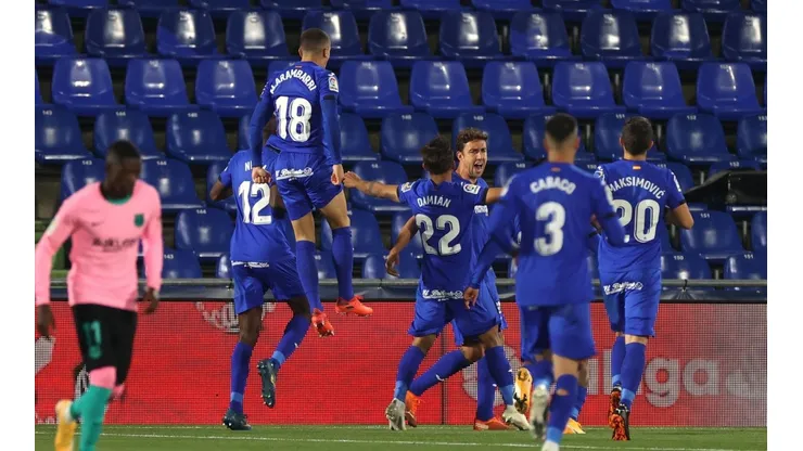 Más verde que Hulk: de Jong hizo penal y Getafe le marcó el 1-0 al Barcelona