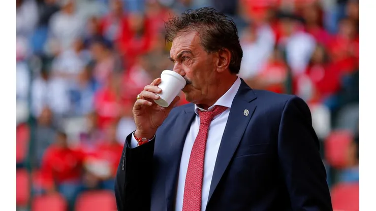 La Volpe elogió a dos joyas de América y Chivas