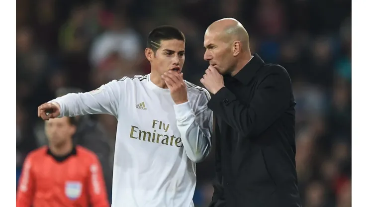 El éxito de James Rodríguez en Everton pone en el ojo de la tormenta a Zidane