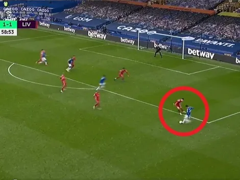 Un perla: así frotó la lámpara James ante Liverpool con una joya de pase