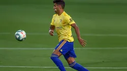 Augusto Fernández con la camiseta de Cádiz.