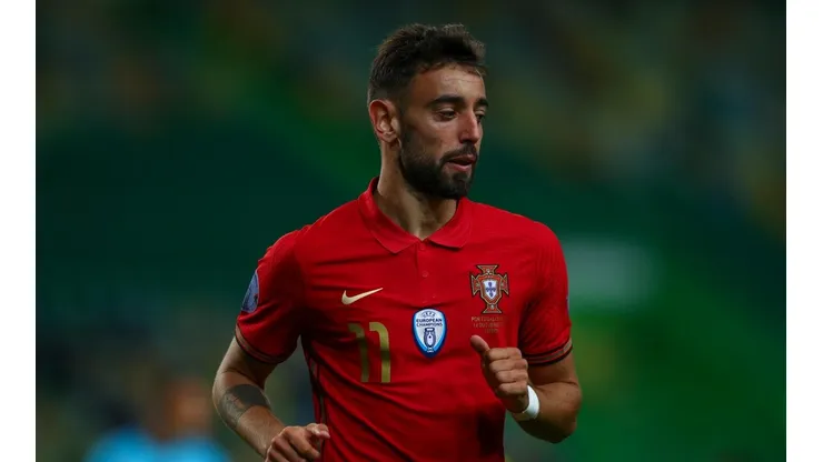 Barcelona y Real Madrid, pendientes del futuro de Bruno Fernandes