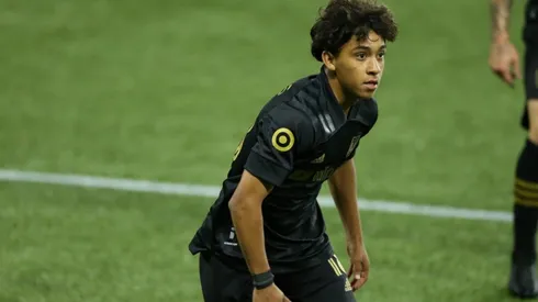 Erik Dueñas hace historia para México en la MLS