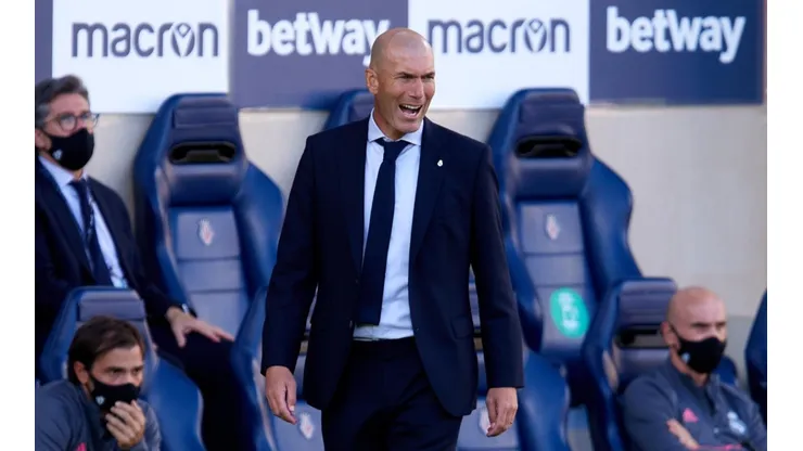 La respuesta de Zidane cuando le preguntaron si quiso sacar a Jović del Madrid