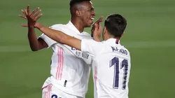 Vinicius Junior y Marco Asensio celebrando un gol del Real Madrid esta temporada (Getty Images).