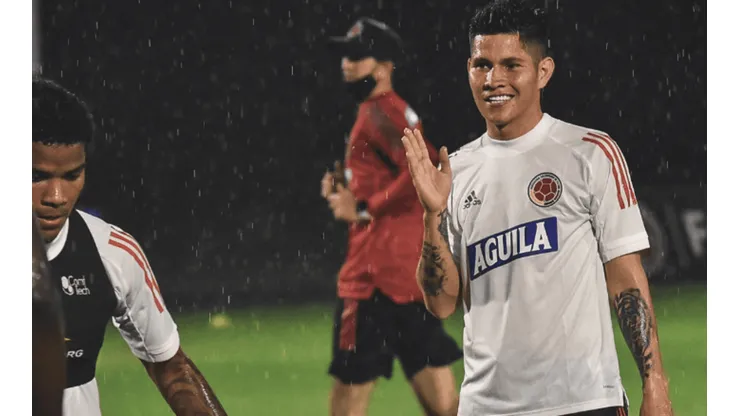 James le cumplió un sueño a Jorman Campuzano después del juego contra Chile