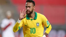 Neymar metió 3 goles en el 4-2 de Brasil.