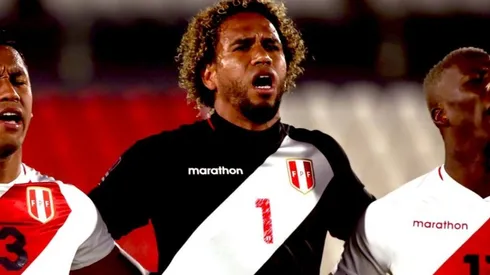 Pedro Gallese empieza a destacar en el encuentro de la segunda fecha ante Brasil.