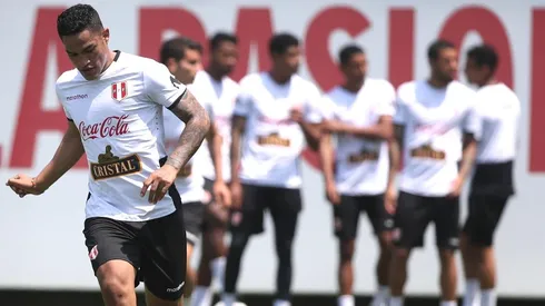 Perú jugará este martes contra Brasil que viene de ganar 5-0.