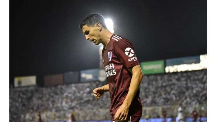 Ignacio Fernández con la camiseta de River.